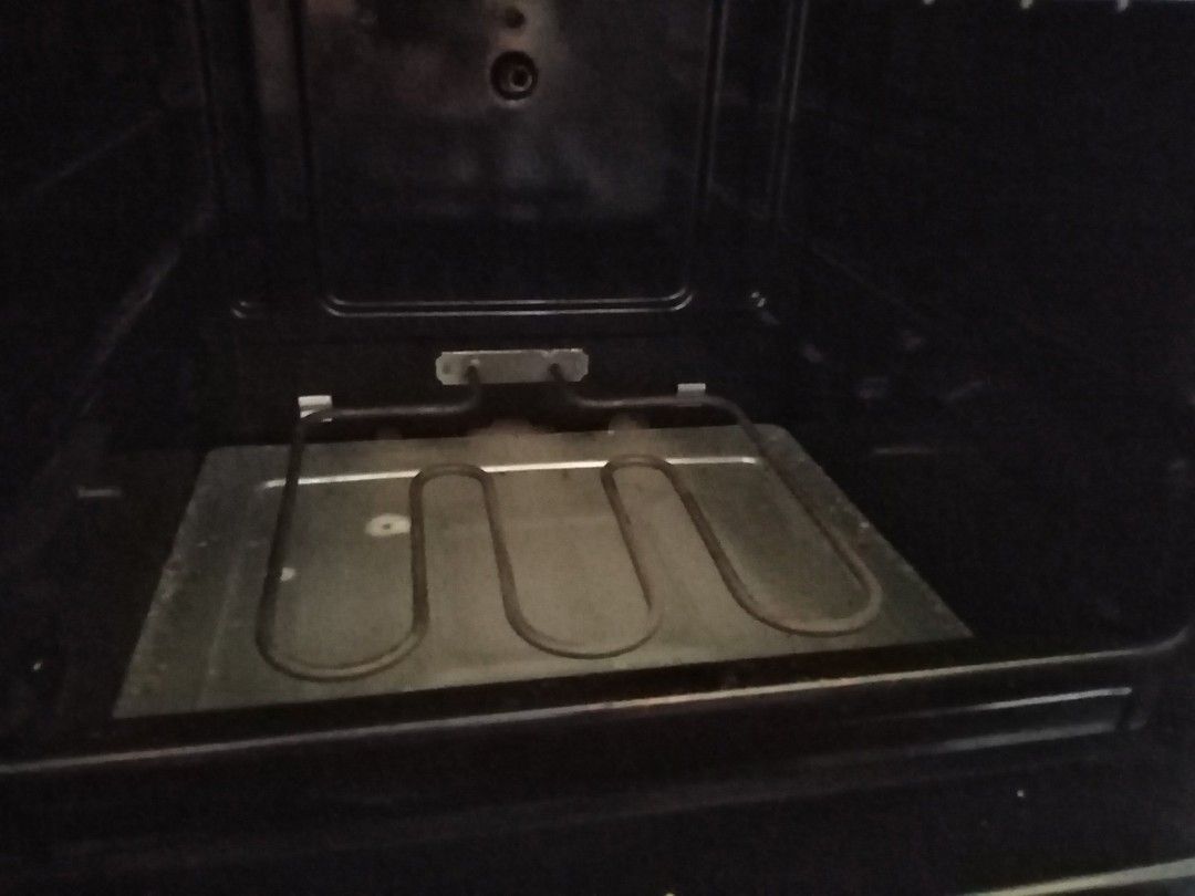 Elba Electric range on Sale!!! (Category: Ovens & Toasters) located in Marikina City. Submitted by jesus1smysavi0r (Listing ID 1237667110, Image 3). Description: Rush Sale! No issues No Rust Imported brand, made in Italy!.