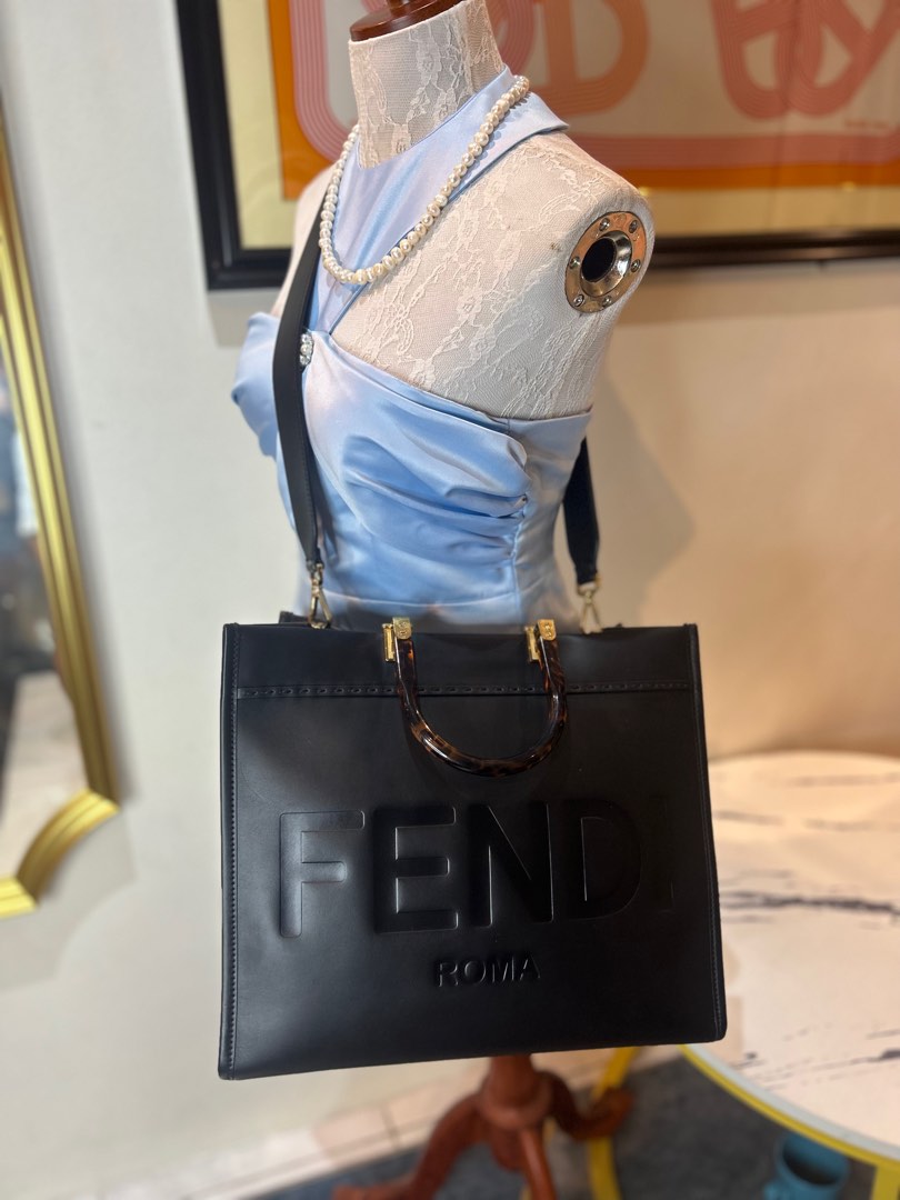 Fendi Sunshine medium leather tote bag PZ - 2023