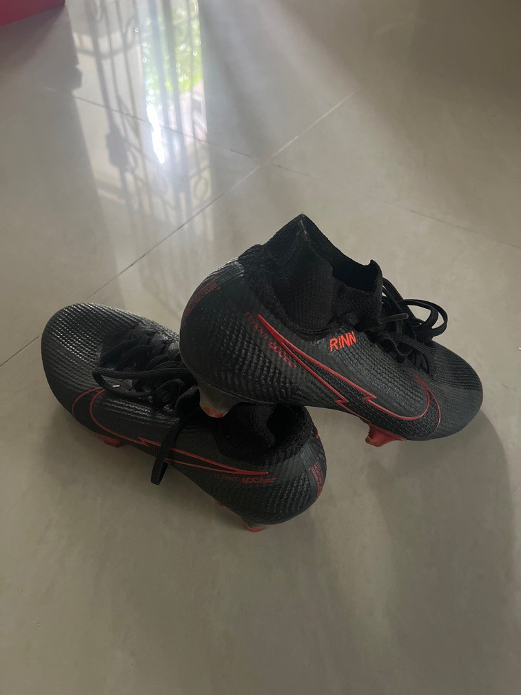 flyknit grade school