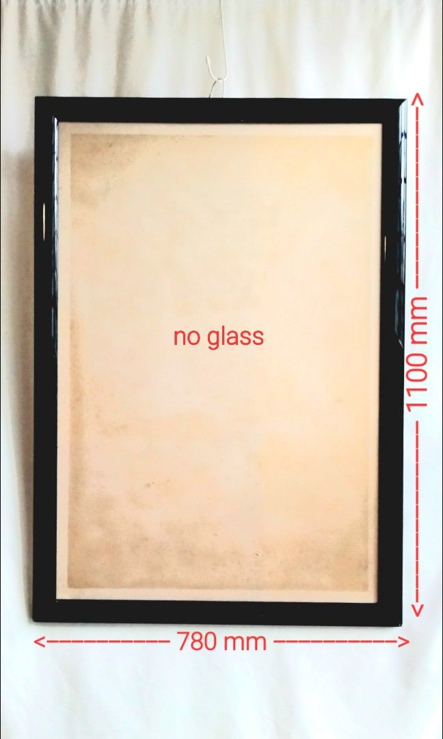 FREE PICTURE FRAME (no glass) *, Furniture & Home Living, Home Decor