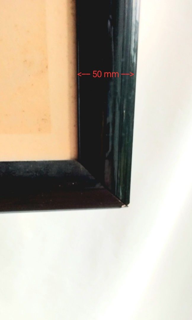 FREE PICTURE FRAME (no glass) *, Furniture & Home Living, Home Decor