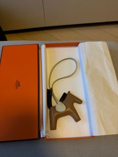 （分類：）位於 。 由 adaduck0830 提交（商品編號 1237652858，圖片 1）。簡介： 。
