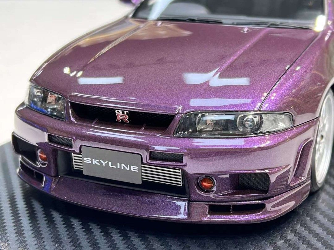 Ignition Model IG2779 1:18 Nissan Skyline GT-R (BCNR33