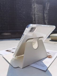 Ipad 9th Gen Cover- white