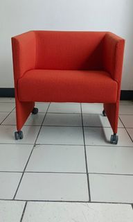 Itoki Single-Seater Sofa