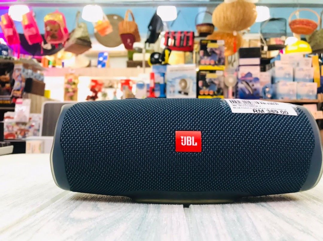 Jbl Bluetooth Speaker, Audio, Soundbars, Speakers & Amplifiers on Carousell