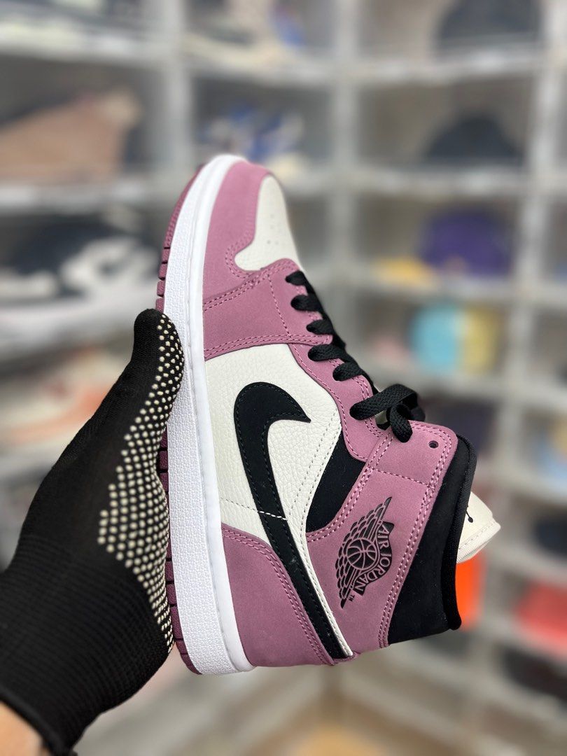 Jordan 2025 24 mid