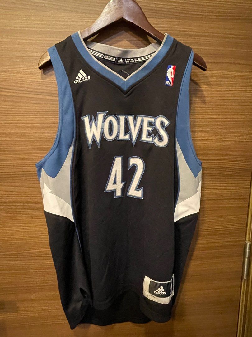Kevin love wolves jersey 2025