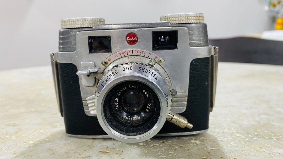 Kodak vintage camera, Photography, Cameras on Carousell