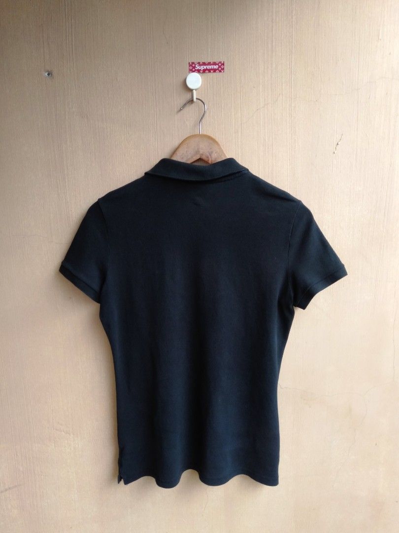 Lacoste women's polo shirt (Category: Shirts) located in Lipa City. Submitted by MEECHYTWO2TWO (Listing ID 1237607314, Image 2). Description: Lacoste women's polo shirt size 42 dimes W18.5-26L Excellent condition color rate: 9++/10 additional sf +75 mop: GCASH/NO COD payment first tomorrow will be shipped #09919484823.
