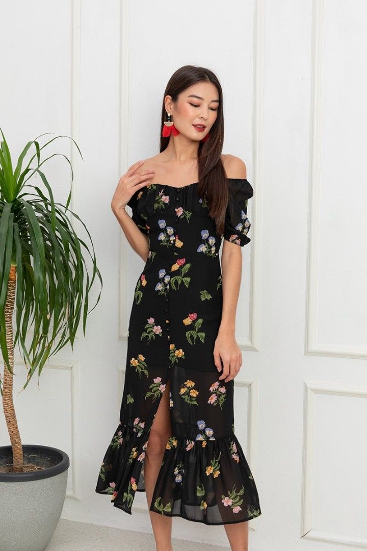 LeChic Melody Of Flowers Button Slit Maxi Dress Women s Fashion