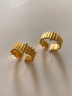 Leona Ring