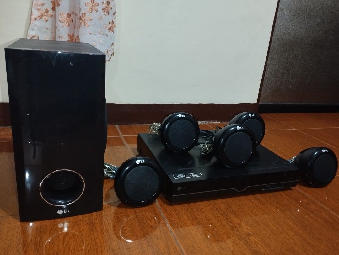 LG DVD Home Theater (HT356SD), Audio, Soundbars, Speakers & Amplifiers