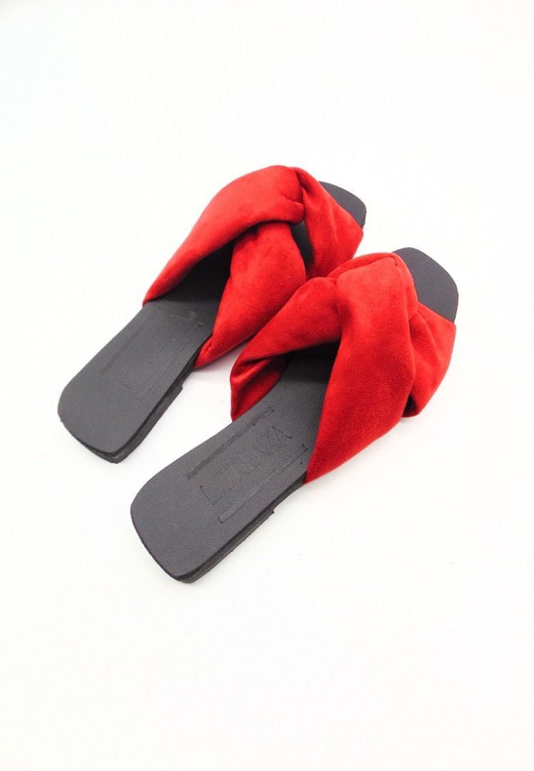 LO'RENZA - Sandy Flat Slides, Women's Fashion, Footwear, Flats ...
