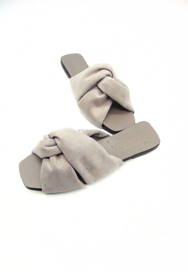 LO'RENZA - Sandy Flat Slides, Women's Fashion, Footwear, Flats ...