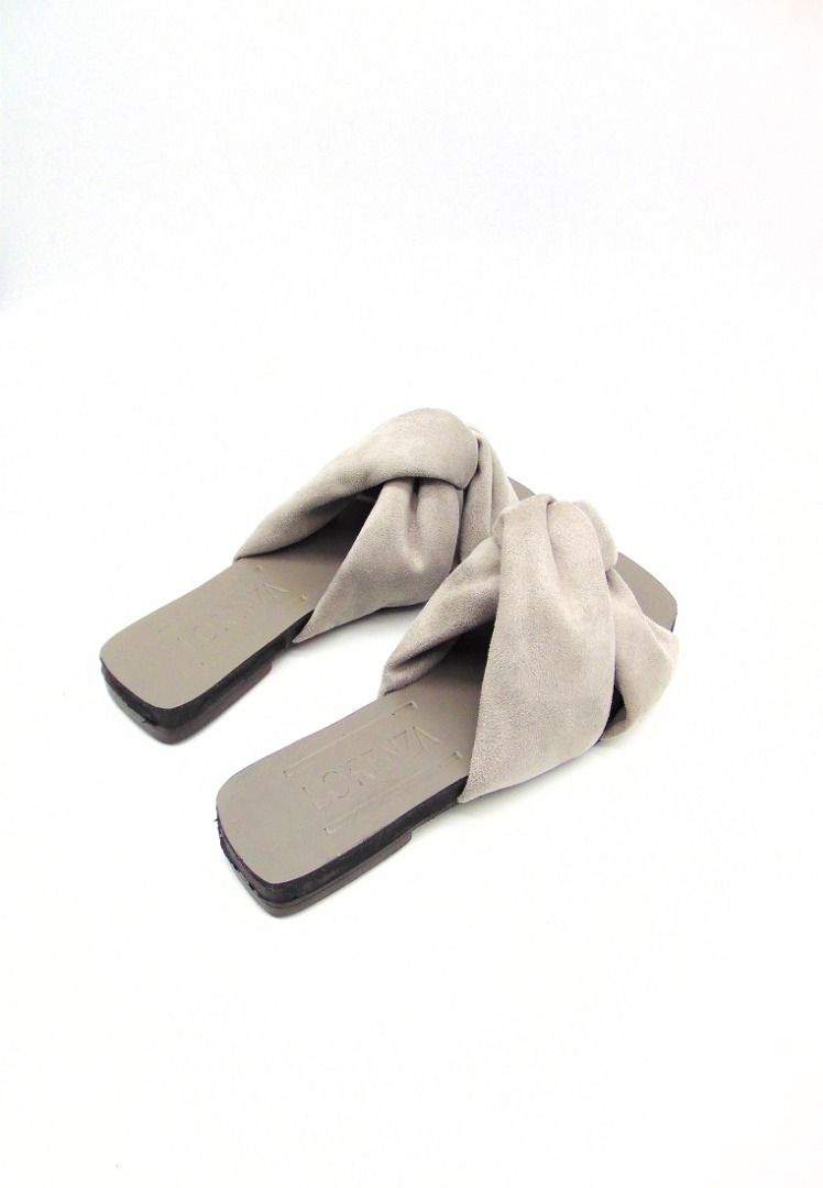 LO'RENZA - Sandy Flat Slides, Women's Fashion, Footwear, Flats ...