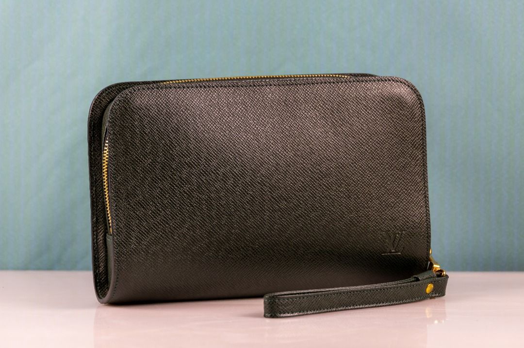 Louis Vuitton Baikal Taiga Leather Clutch Bag, Women's Fashion, Bags &  Wallets, Clutches on Carousell