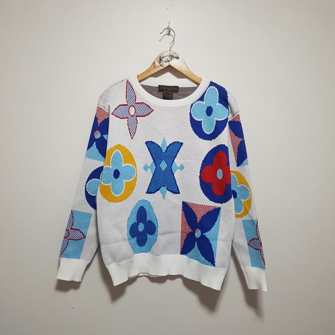 Louis Vuitton LV Gradient Monogram Sweat Shirt, Luxury, Apparel on Carousell