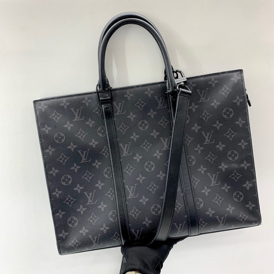 Louis Vuitton Sac Plat Bag - Monogram Eclipse Black, Luxury, Bags & Wallets  on Carousell