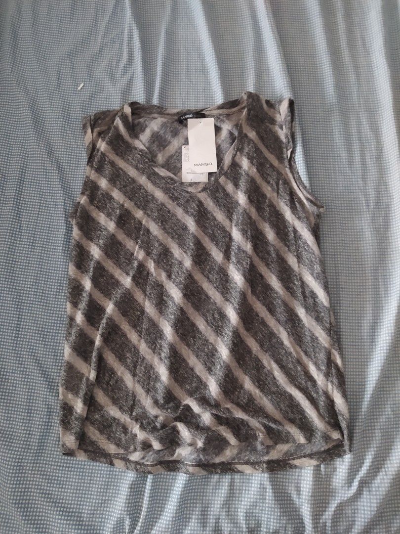 Mango Mesh Subversive Vest Top (Category: Vests) located in Muntinlupa City. Submitted by cheenabamby (Listing ID 1237582491, Image 1). Description: 🪐fits small to medium 🪐mesh top 🪐unisex 🪐with tags brand new 🪐dm for when worn photo 🪐#subversive #cyberpunk.