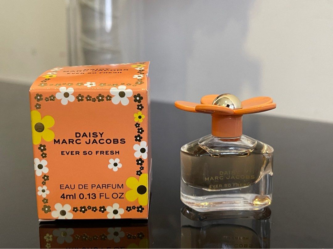 Marc Jacob Travel Size Perfume, Beauty & Personal Care, Fragrance