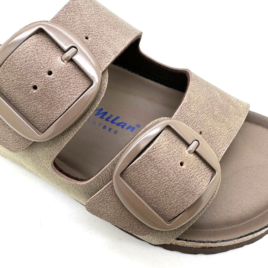 MAXMILAN | Denver Unisex Sandals (Category: Sandals) located in Manila. Submitted by sagecuration (Listing ID 1237574318, Image 3). Description: Brand: Maxmilan Available sizes: 35/36/37/38/39/40 Available colors: Black/Mocha/White SRP: ₱900 🛒 Shop via www.fashiontriad.com or send us a DM 🛍️ Shop via Shopee, Lazada, TikTok 💳 Buy Now, Pay Later with BDO Installment & Atome 💵 Pay via credit/debit card, GCash, Grabpay, & more.