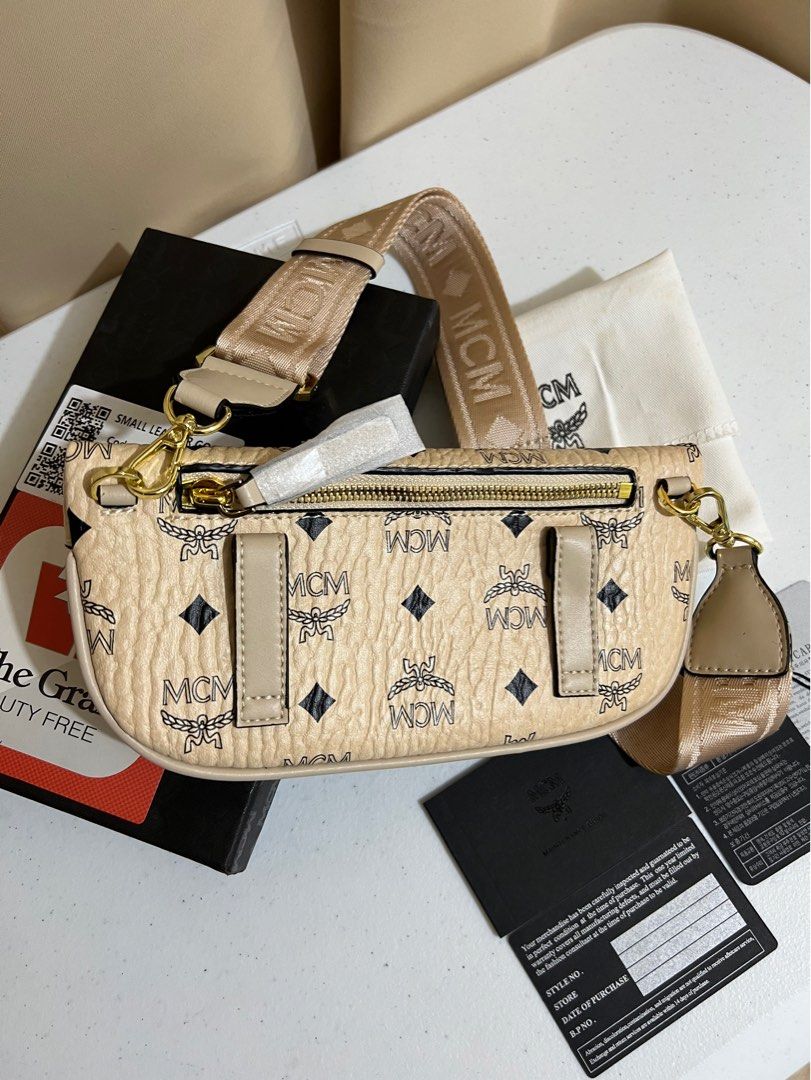 Essential crossbody best sale bag in visetos