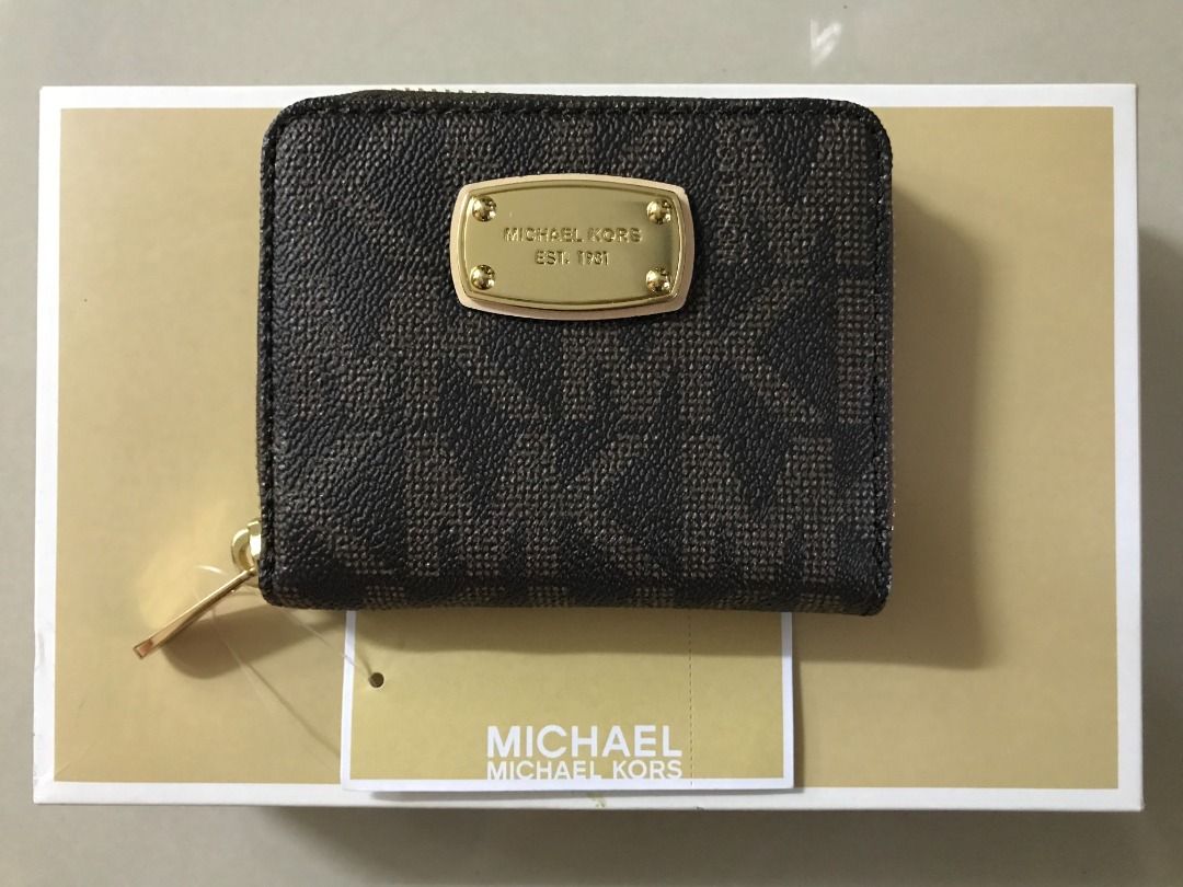 Michael kors bifold zip around wallet hotsell