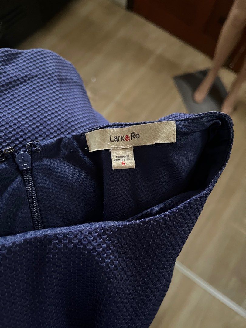 Navy Blue Dress with Cap Sleeves (Category: Dresses) located in Quezon City. Submitted by obsidianee (Listing ID 1237559132, Image 3). Description: .