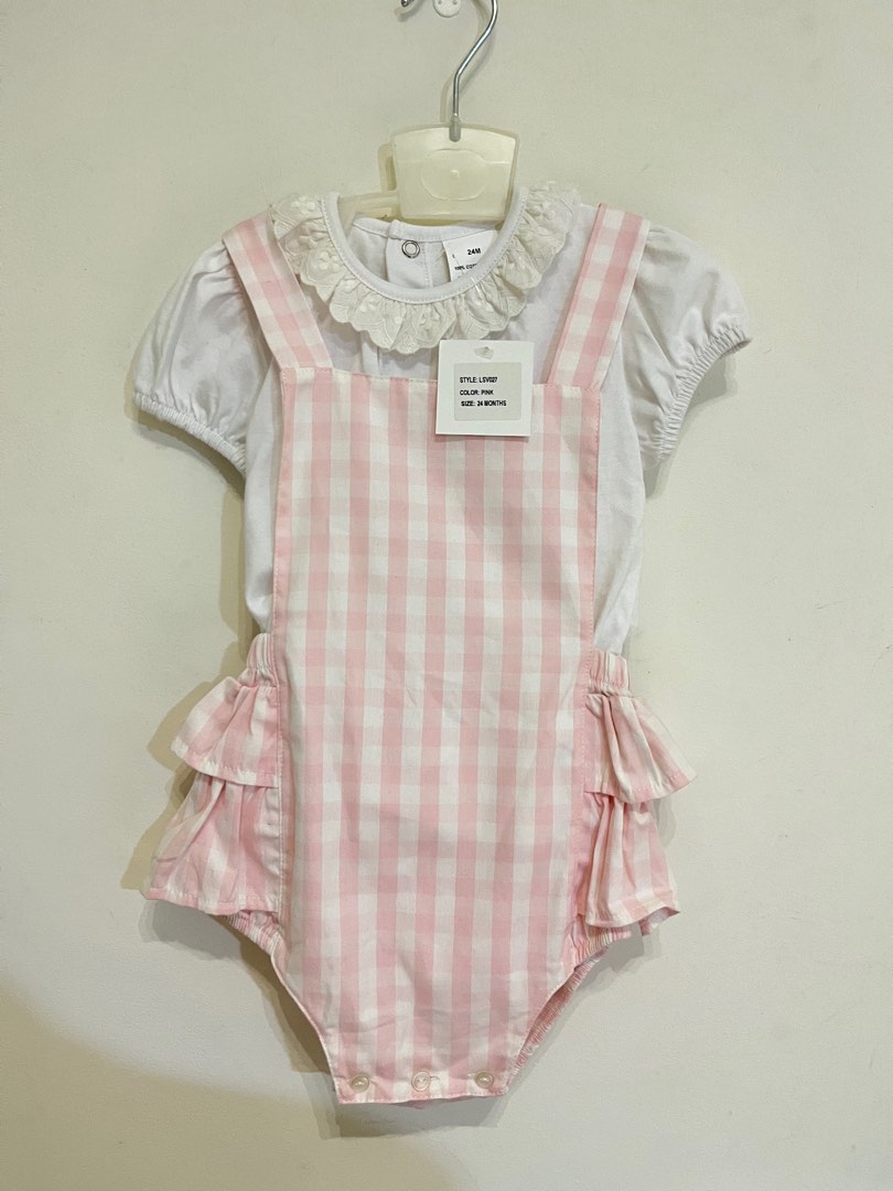 New Baby girl Spanish set 24 months, Babies & Kids, Babies & Kids