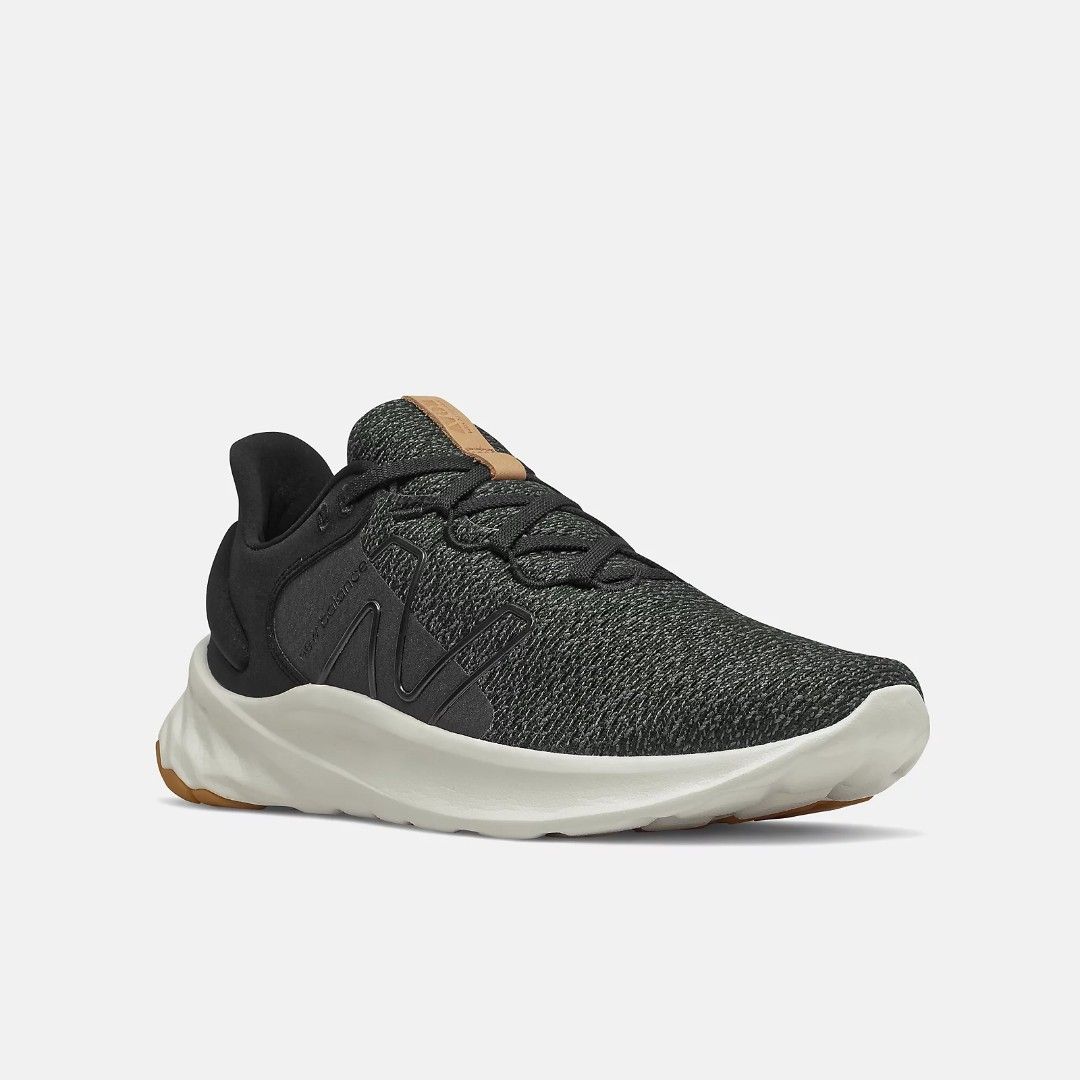 New Balance - Fresh Foam Roav V2, Men's Fashion, Footwear, Sneakers on  Carousell