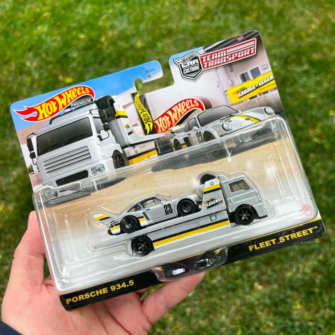 Hot wheels clearance porsche team transport