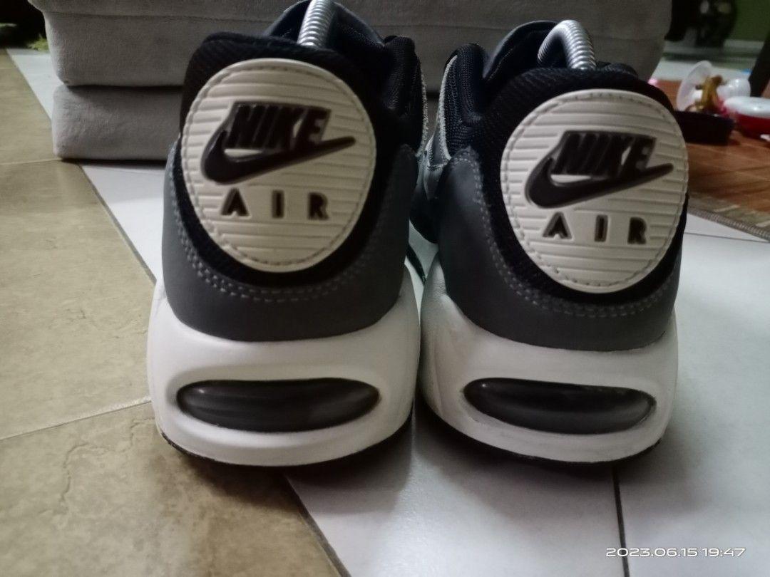 Nike Air Men s Fashion Footwear Sneakers on Carousell