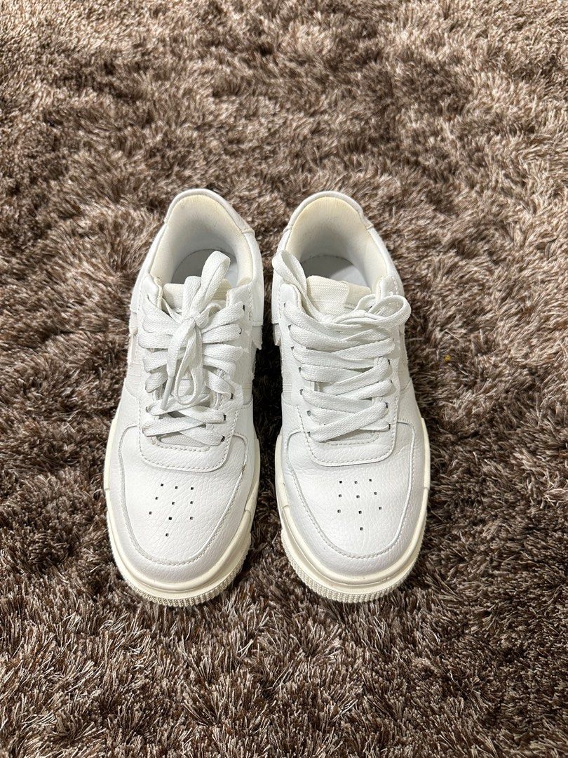 vm air nike white