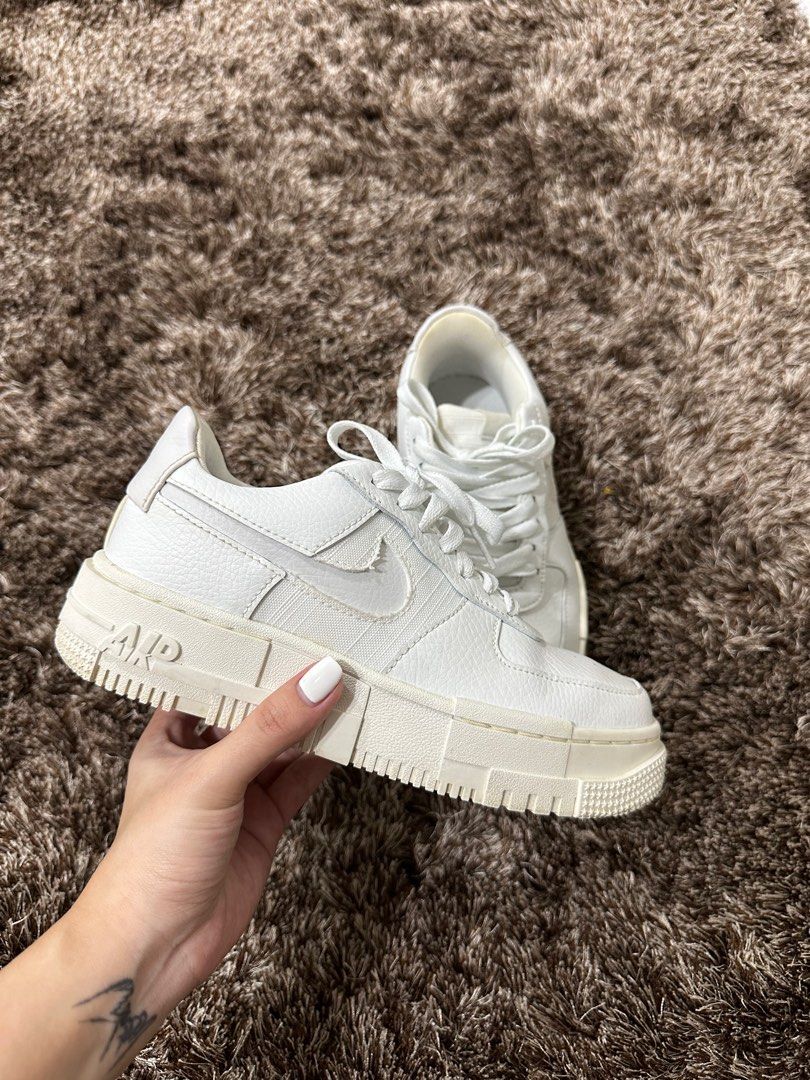 vm air nike white