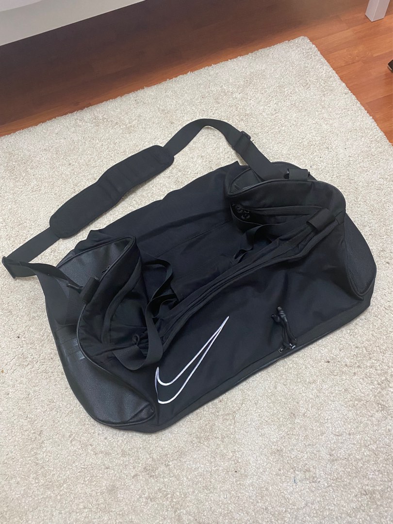 Nike Pro Large Sports Holdall Men s Fashion Bags Sling Bags on