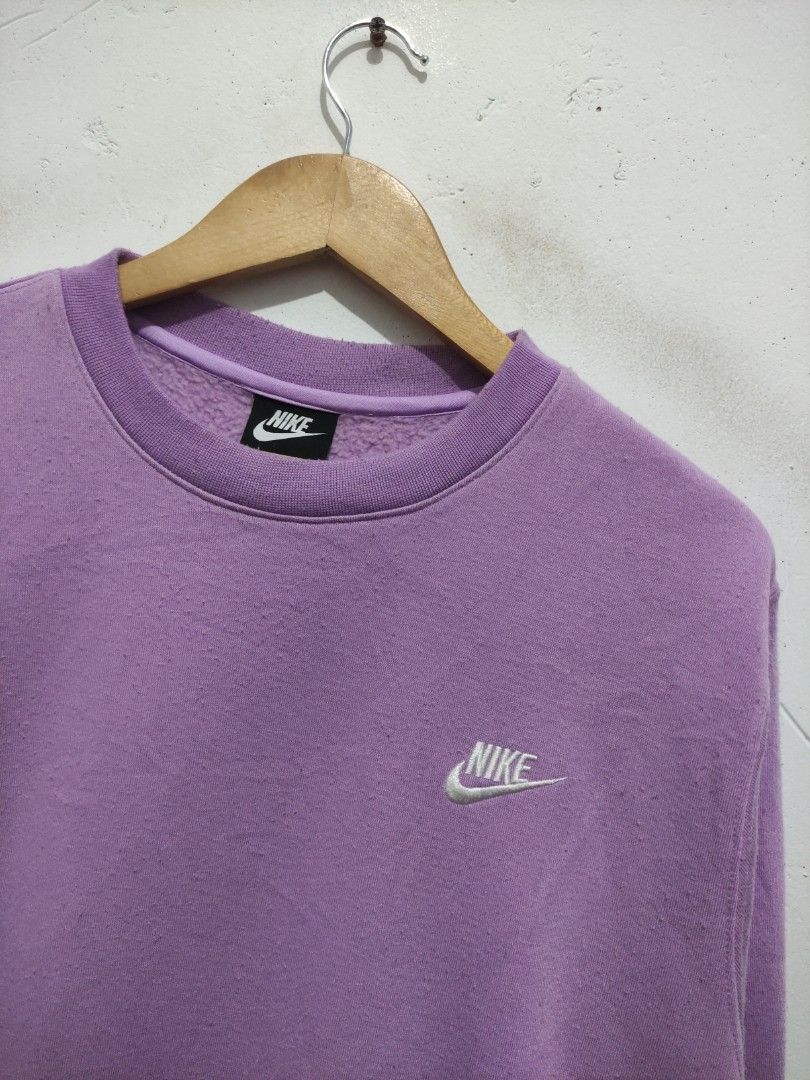 Nike hotsell purple sweatsuit
