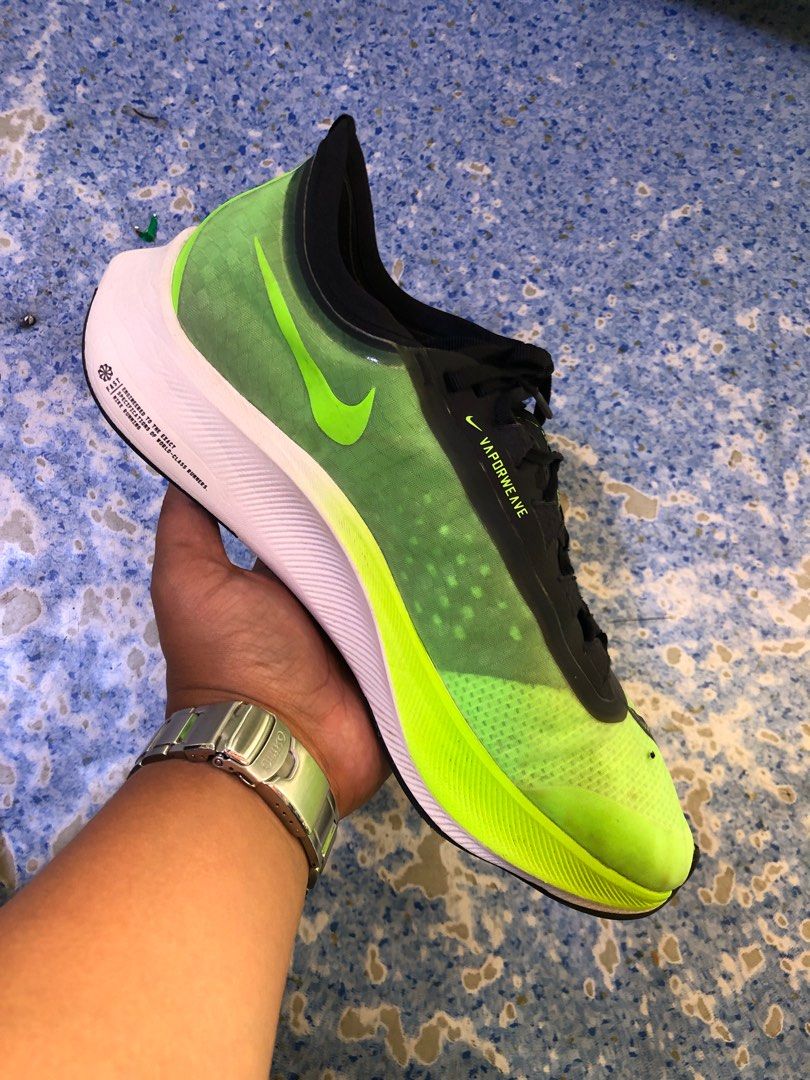 Nike zoom fly neon online