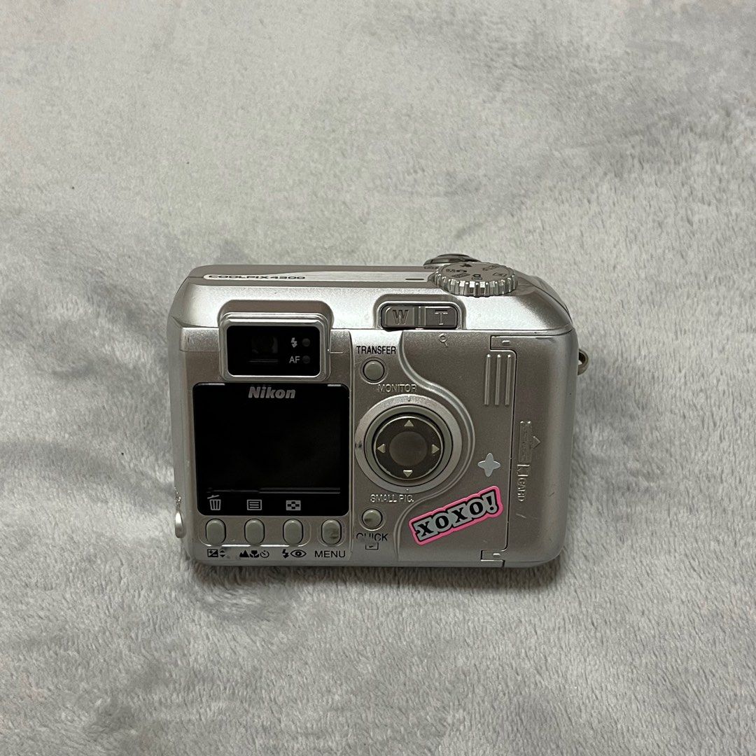 nikon yellow