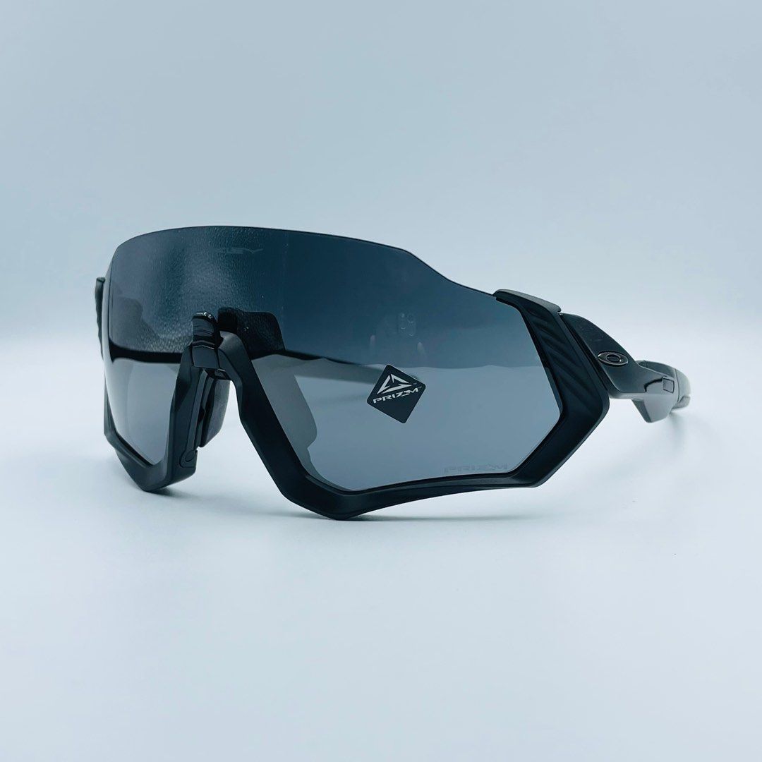Oakley flight store jacket polished black