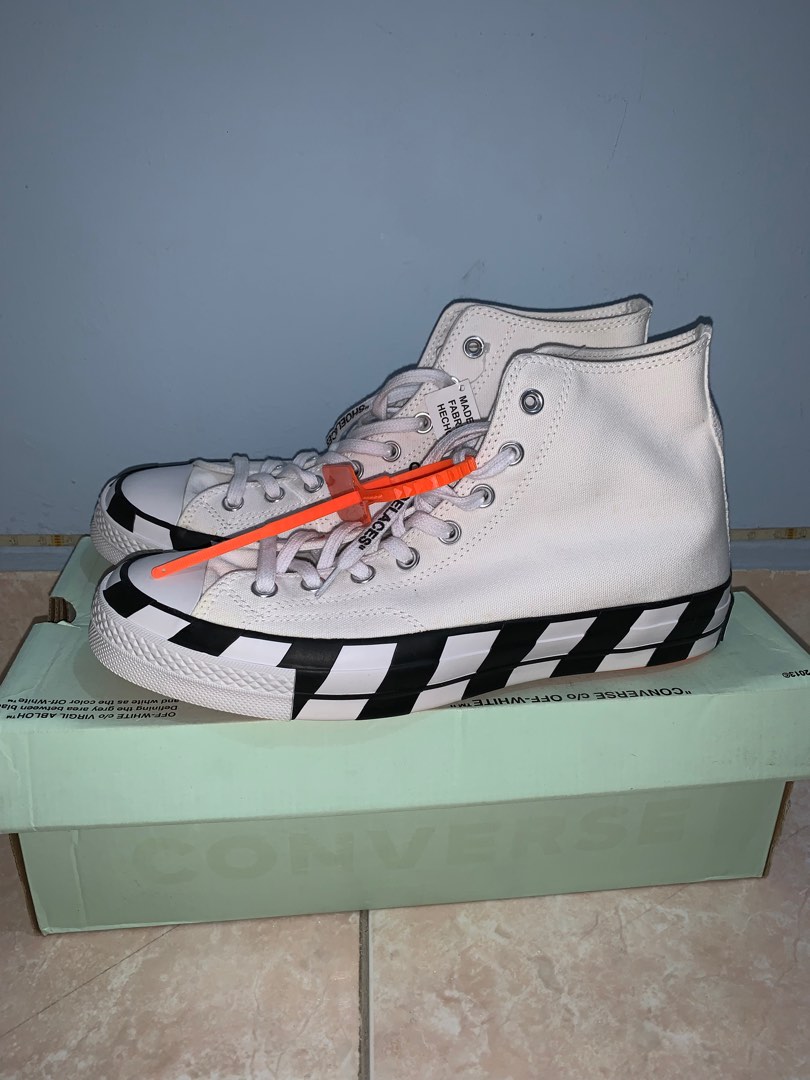 Off white hotsell converse in box
