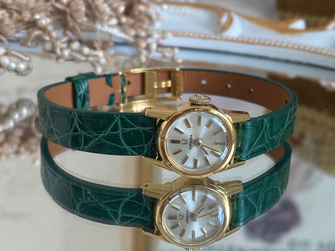 Women's hand wind new arrivals watch