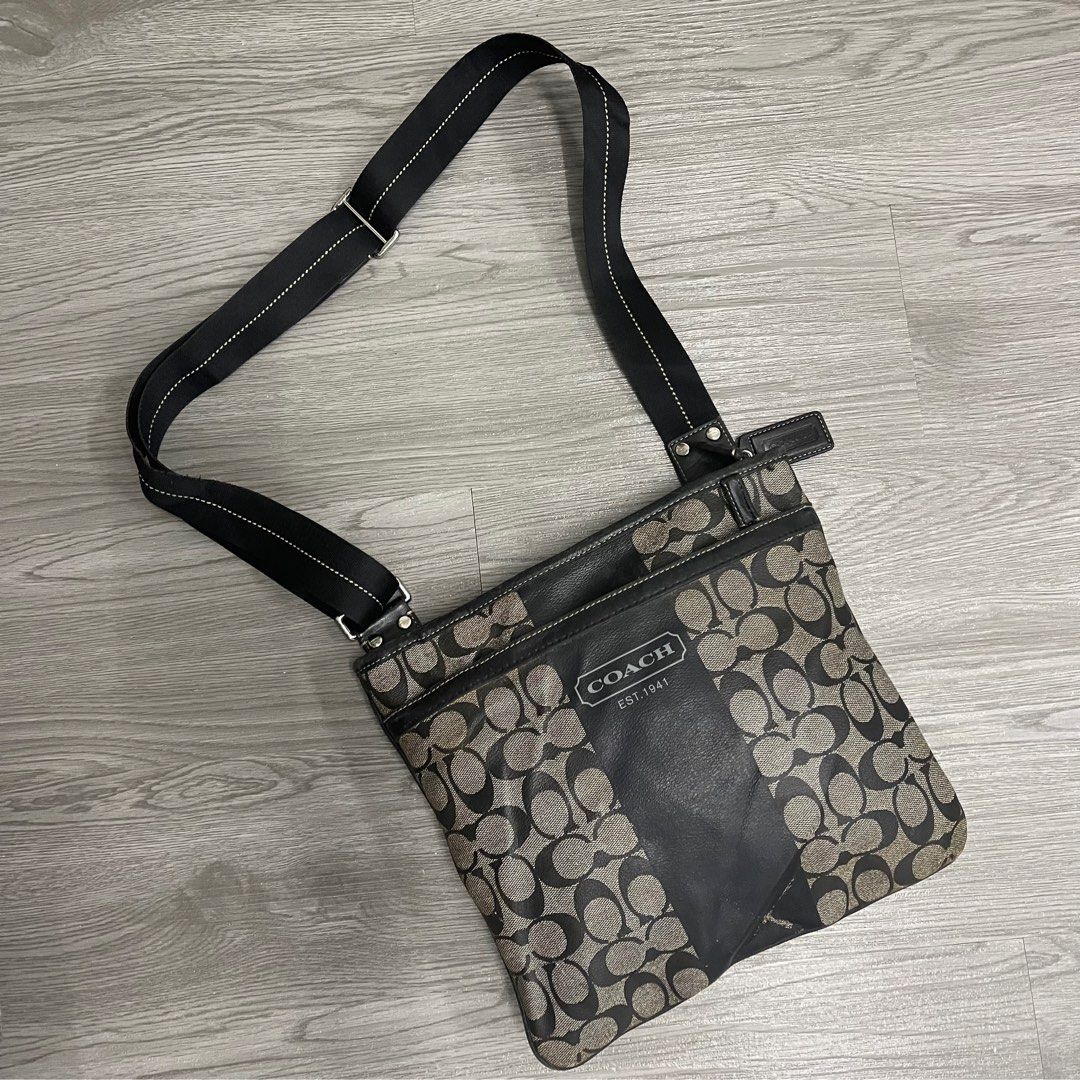 Louis vuitton sling bag sling beg, Men's Fashion, Bags, Sling Bags on  Carousell