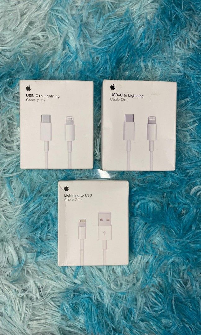 Original 💯iPhone charger( 1M) TYPE-C TO LIGHTNING & USB to LIGHTNING (Category: Cables & Adaptors) located in Manila. Submitted by milasgadgetph (Listing ID 1237701747, Image 1). Description: 💯 ORIGINAL IPHONE CHARGER GET YOURS NOW 🛒 ✔️PRICE LIST‼️ 💰IPHONE CHARGER 20W ADAPTER AND CABLE SET - 700 💰20W adapter - 550 💰1M Type c to Lightning-450 💰2M type c to Lightning - 550 💰USB to lighting - 450 💰1M type c to type c - 45p 💰magsafe battery