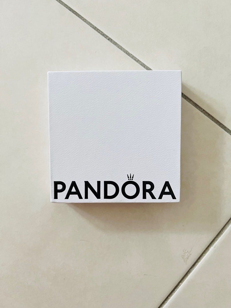 ☆ pinterest // @slimeyszn ☆ | Pandora jewelry box, Pandora jewelry charms, Pandora  bracelet charms ideas