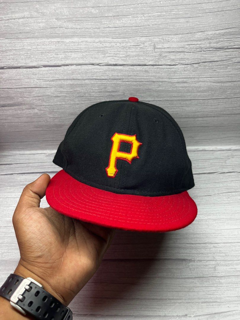 Pirates fitted hat red brim online