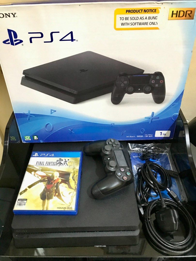 Ps4 Slim 1TB Complete with Game, Video Gaming, Video Game Consoles