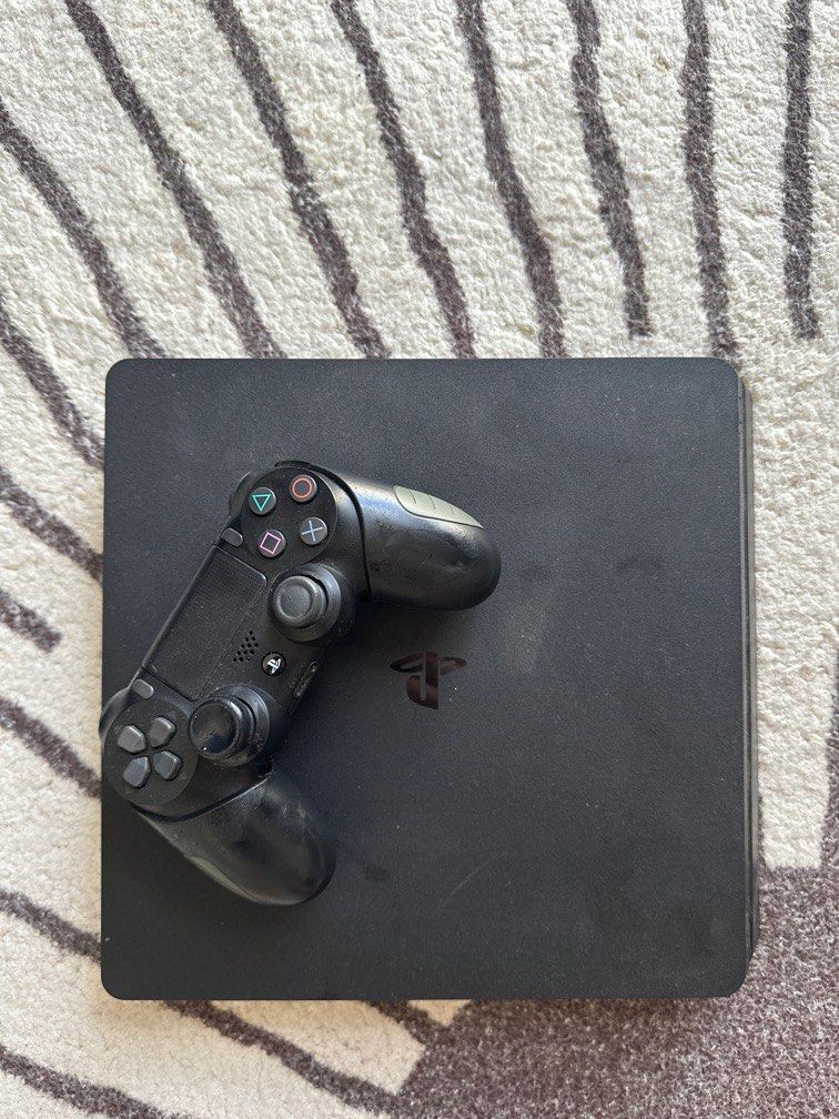 PS4 Used, missing cords, functional, Video Gaming, Video Game Consoles