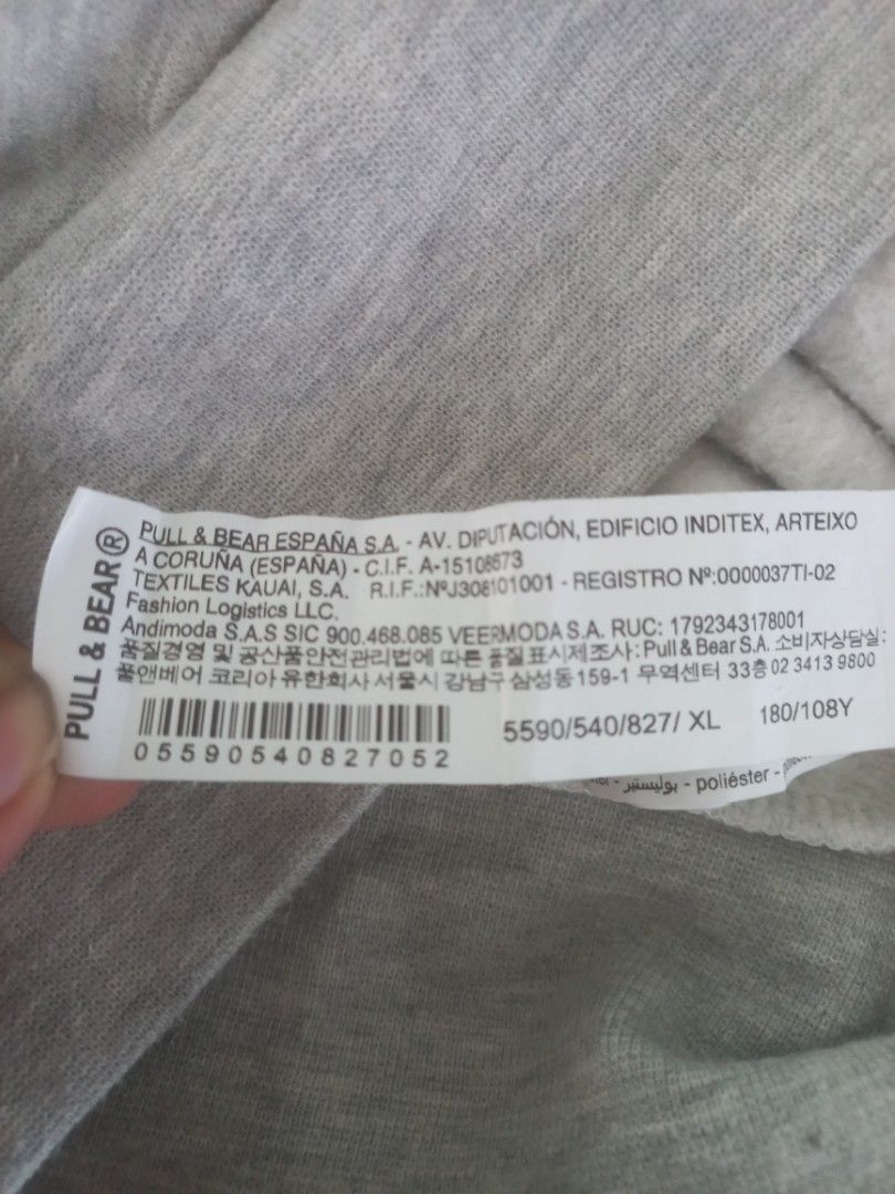 Pull and bear x marvel on Carousell