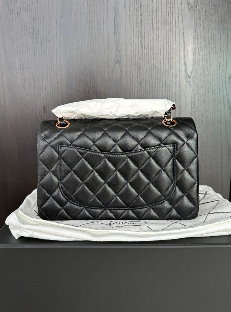RARE Small Chanel CF with Rose Gold Hardware (Category: Bags & Wallets) located in Singapore. Submitted by kukubrains (Listing ID 1237604409, Image 2). Description: Small classic flap in black with rose gold hardware Current retail price $13960 Lambskin Brand New in Box Full set, micro fiber cloth removed for photos Purchased Aug 2021 Microchip Receipt can be shown upon request.